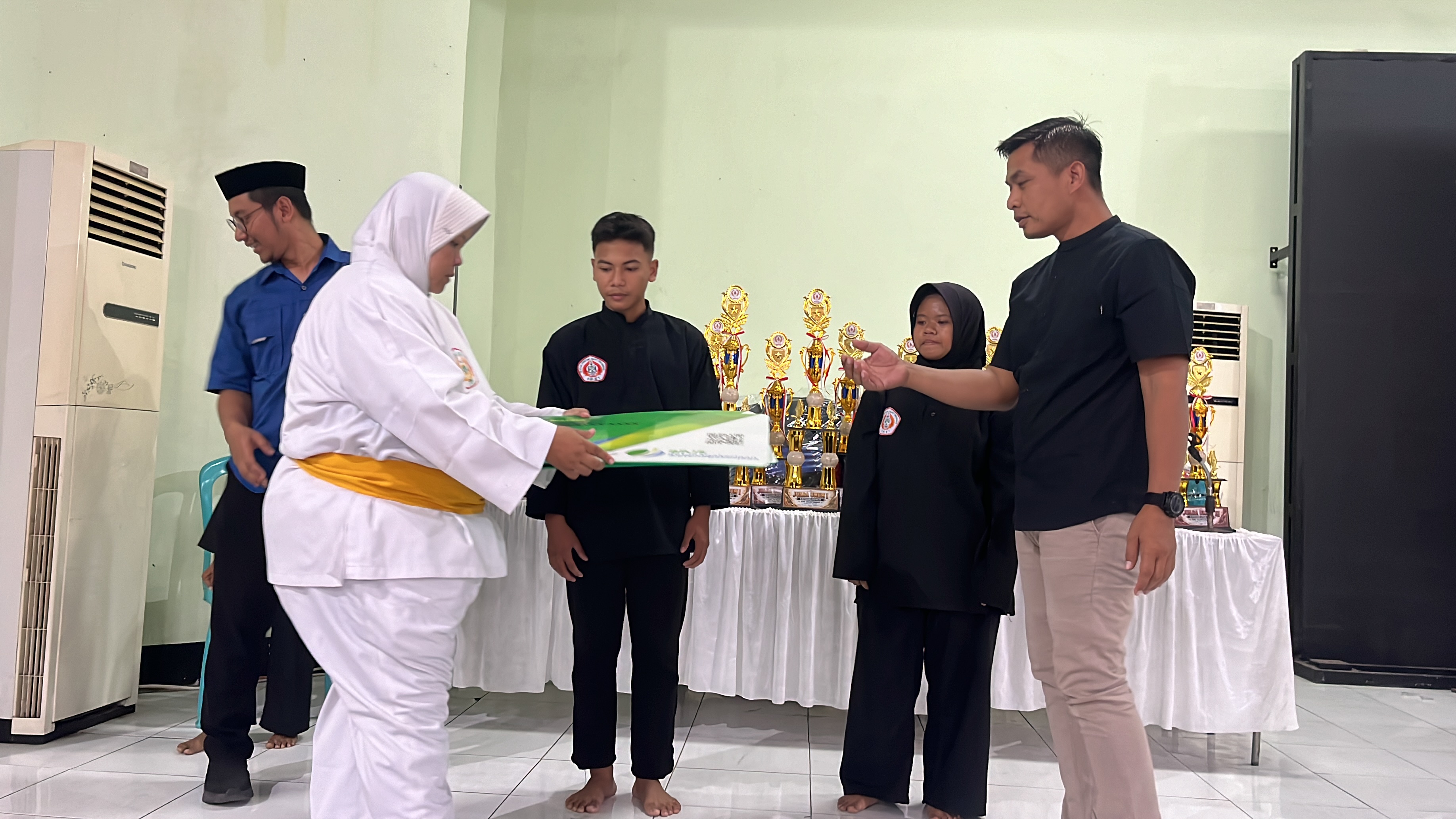 Lomba Mewarnai